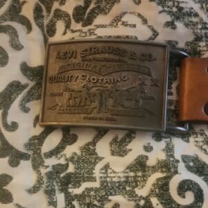 Vintage Late 70's Levi's Engraved Belt Buckle with Brown Leather Strap Length 38